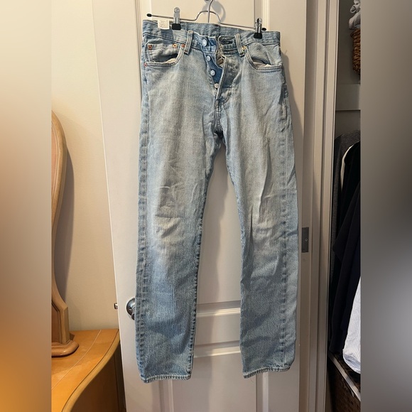 Levis Jeans 501s W29 L32 - Picture 8 of 11